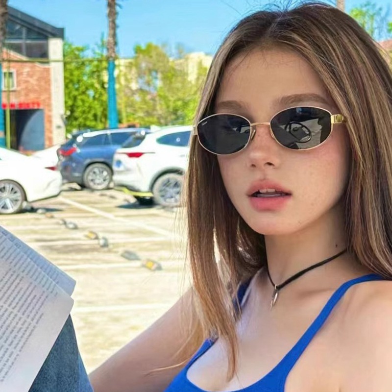 Korea New Oval Alloy Sunglasse - Street Fashion In Korea ulasan dan harga